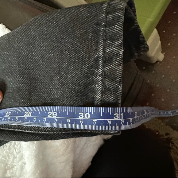 BDG x Urban Outfitters Distressed Boyfriend Jeans size 25 - Picture 4 of 10